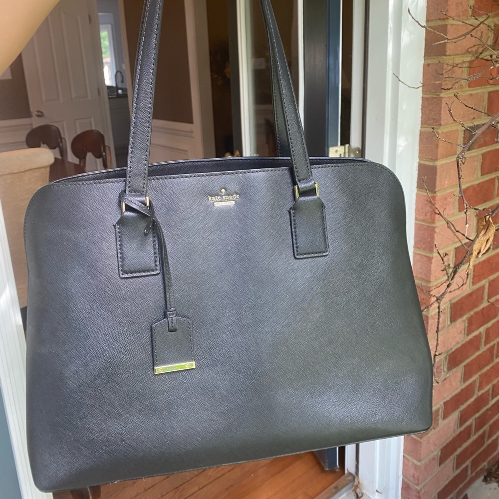 Kate Spade Purse - Picture 3 of 11